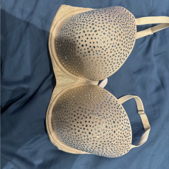 Victoria Secret dream angels demi bra - Picture 7 of 7